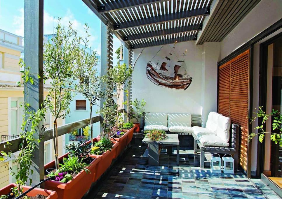 Hidesign Athens Tube Luxury Apt In Kolonaki Dış mekan fotoğraf